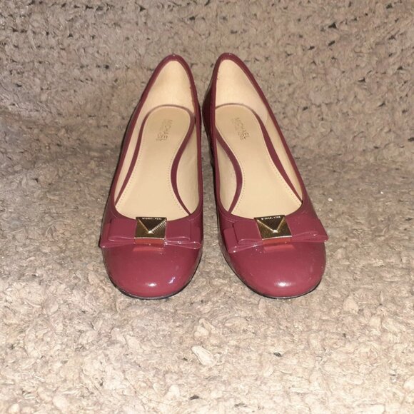 MICHAEL KORS-Caroline-Mulberry Patent Leather Pumps-Mid-Heel-Sz 6.5-Excellent - Picture 3 of 7